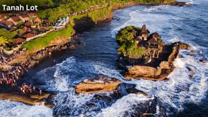 Best places to visit in bali, Tanah Lot